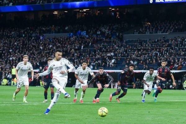 九游娱乐下载 姆巴佩对阵旧主暗中发力，巴黎力抗皇马晋级决赛