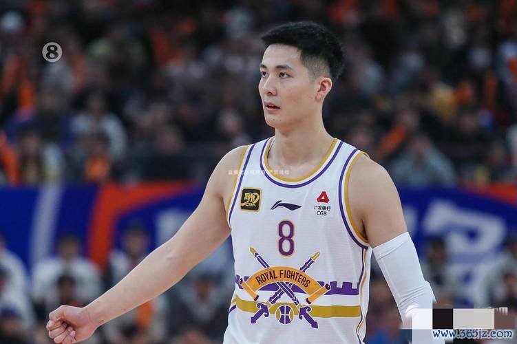 萨林杰24+19助北控逆转新疆 朱松玮贡献19分