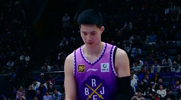 九游娱乐下载 萨林杰24+19助北控逆转新疆 朱松玮贡献19分